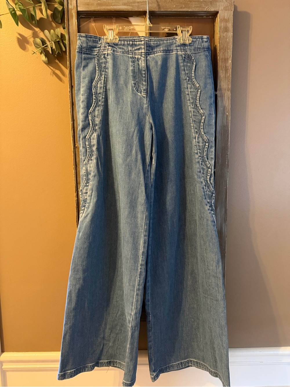 NWOT Maeve Light Blue Wide-Leg Flare Jeans with Scalloped Side Detail